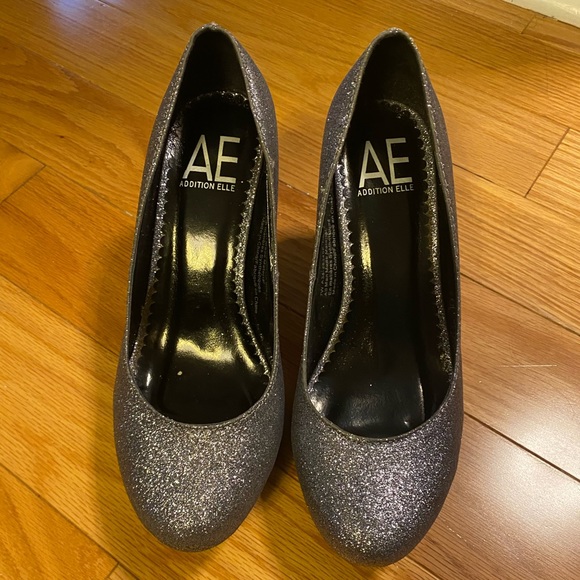 Addition Elle Silver Sparkle gently used heels - size 7W - Picture 1 of 4
